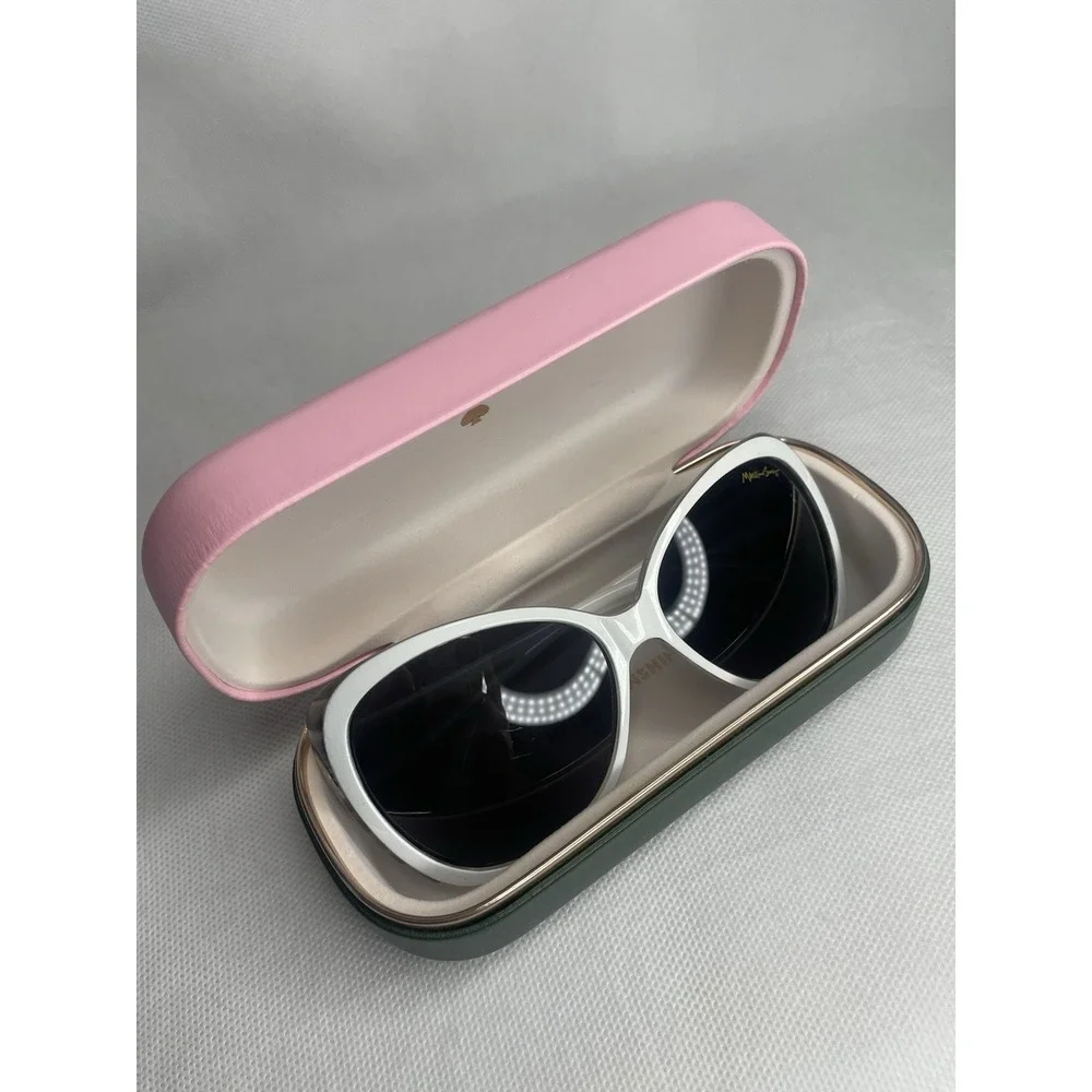 Maui and Sons Polarized CatEye Sunglasses Retro White 70s Black Lens PZ-MS-27010